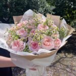 pastel pink roses for romantic weddings