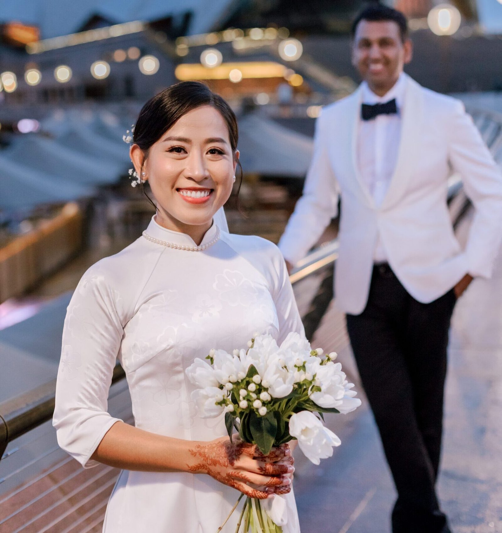 Timeless wedding style in Circular Quay Sydney