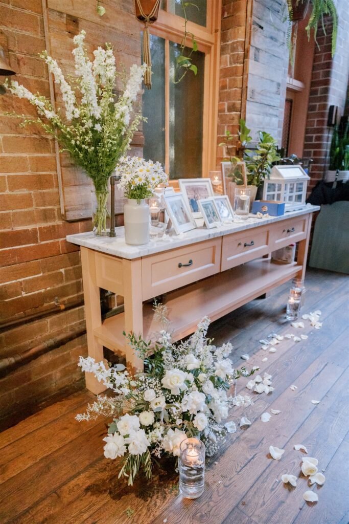 Chloris Flowers and Events - Timeless charm, traditional wedding